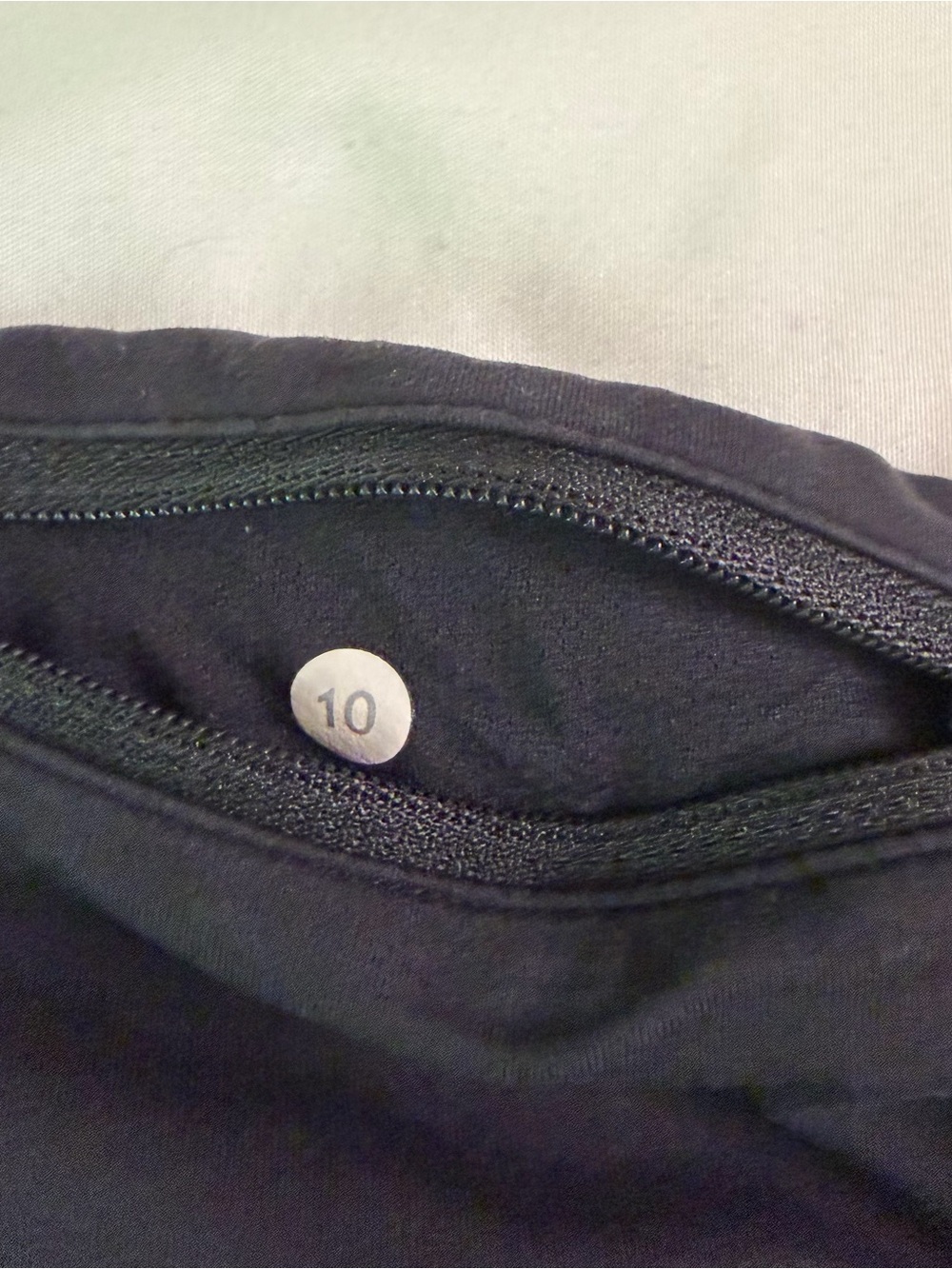 Lululemon Speed Up Shorts Gray Black 4” Inseam Running Athletic Size 10 - Picture 6 of 6